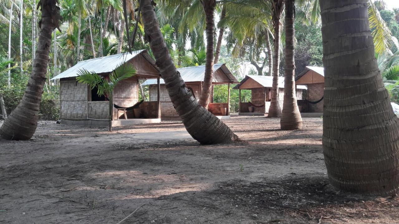 Elephant And Four Wise Men Resort Ram Nagar エクステリア 写真